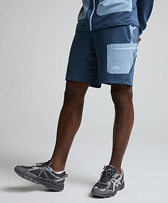 Trailberg Vale Gridded Fleece Short in Breeze / Skylar