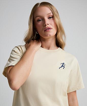 Nike Womens Athletics Run Club T-Shirt in Beach / Beige