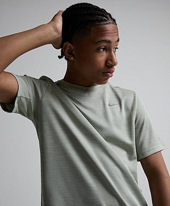 Spruce Fog / Barley Green / Reflective Silver