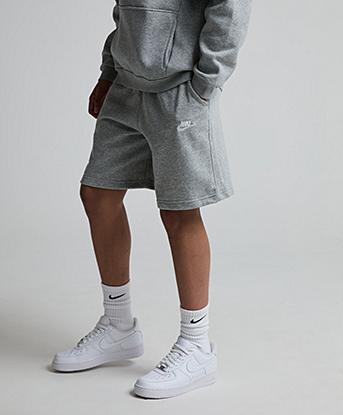 Nike Junior Club Short in Dark Grey Heather / Base Grey / White