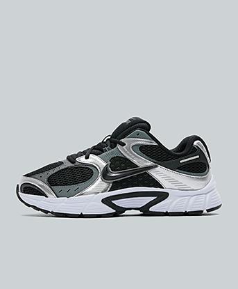 Black / White / Metallic Silver