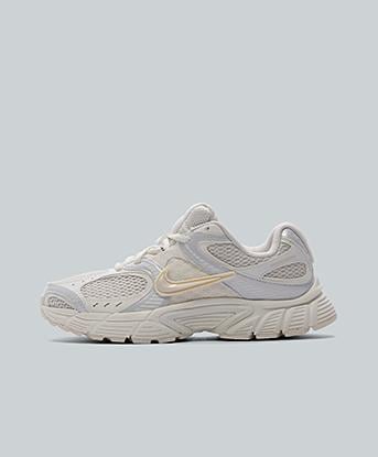 Phantom / Sail / Metallic Summit White