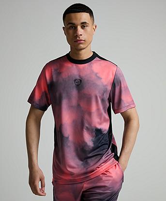 Nike Academy Plus Short Sleeve AOP GX T-Shirt in Hot Lava / Black