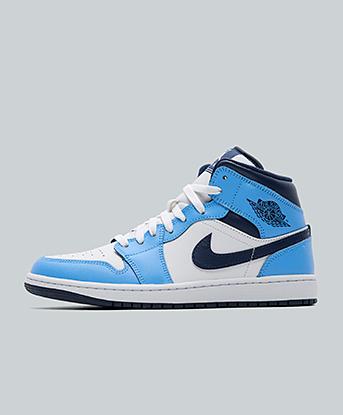 Jordan Jordan 1 Mid Trainer in Midnight Navy / University Blue / Summit White.
