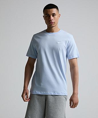 Nike Club T-Shirt in Hydrogen Blue