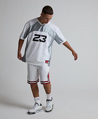 Jordan Flight Short Sleeve Jersey in White / Light Smoke Grey / Black