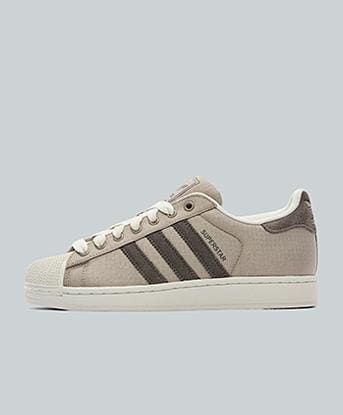 adidas Originals Superstar II Trainer in Wonder Cargo / Charcoal / Off White