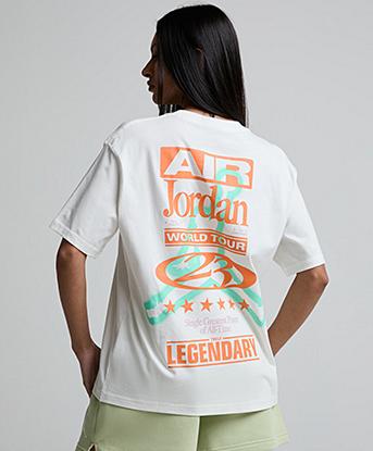 Jordan Womens Flight World Tour HBR Graphic T-Shirt in Sail