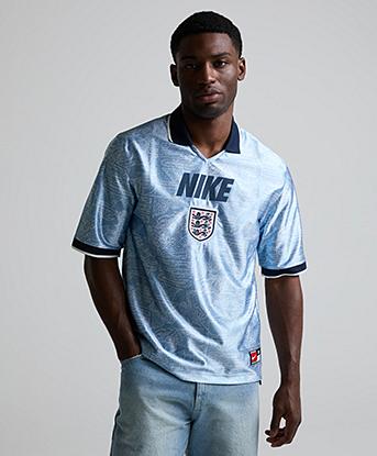 Nike England Energy Dri-FIT Short-Sleeve Football Shirt in Work Blue / White / Obsidian