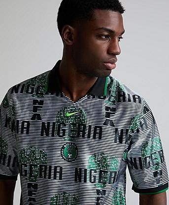 Nike Nigeria Energy Dri-FIT Short-Sleeve Football Shirt in Black / Pine Green / Electric Green