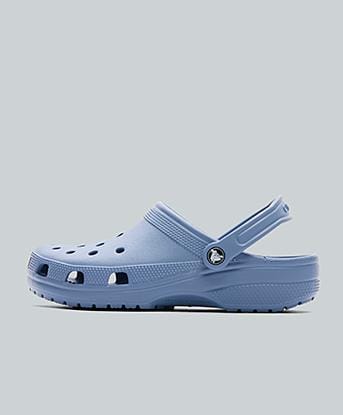 Crocs Classic Clog in Astro Blue