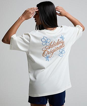 adidas Originals Womens Summer Glow Flower Graphic T-Shirt in Off White / Rustic Orange / Crystal Blue