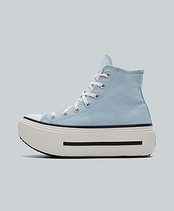 Converse Womens Chuck Taylor All Star Double Stack Trainer in Clear Skies