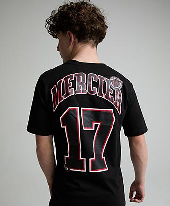 Mercier Junior Squad T-Shirt  in Clever Crows / Rococco Red