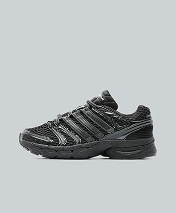 Core Black / Carbon / Grey Five