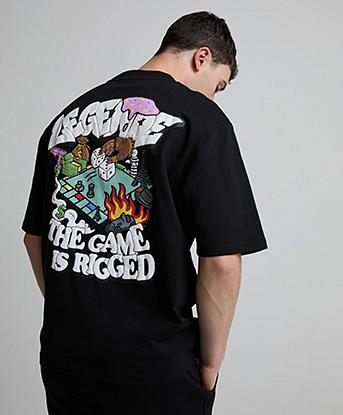 Légende Paris Game Is Rigged T-Shirt in Black