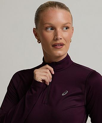 Asics Womens Core Long Sleeve  Half Zip Winter top in Dark Aubergine