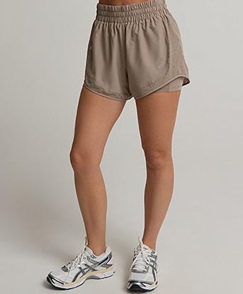 Asics Womens Nagino Run Short in Greige