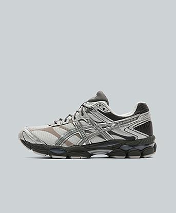 Glacier Grey / Carbon
