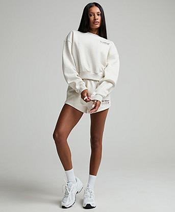 New Balance Womens Trackside Fleece Crew Sweatshirt in Linen Heather