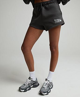 New Balance Womens Trackside Fleece Short in Black Cement