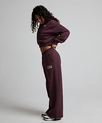 New Balance Womens Trackside Fleece Pant in Cherry Leather