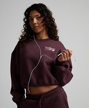New Balance Womens Trackside Fleece Crewneck in Cherry Leather