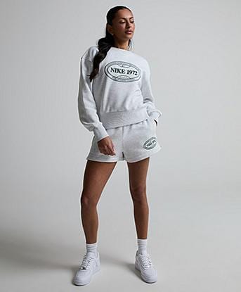 Nike Womens Trend Phoenix Fleece Oversized Sweatshirt in Birch Heather / Fir
