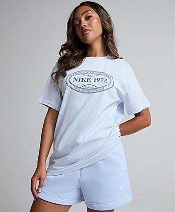 Nike Womens Trend Boxy Oversize T-Shirt in Football Grey
