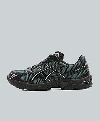 Dusty Fern / Black