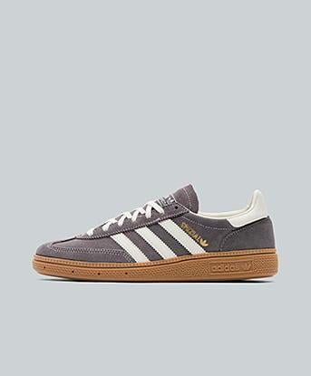 adidas Originals Junior Handball Spezial Trainer in Grey Strata / Off White / Gum 4