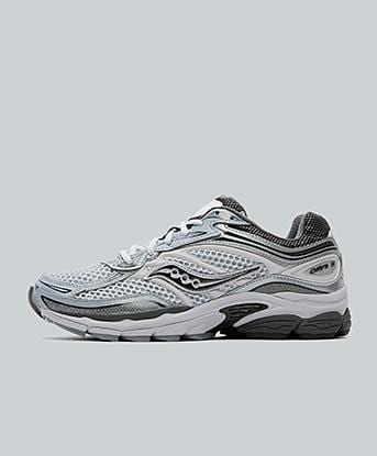 Saucony ProGrid Omni 9 Trainer in Microchip