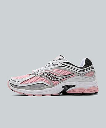 Saucony ProGrid Omni 9 Trainer in White / Touch Pink / White