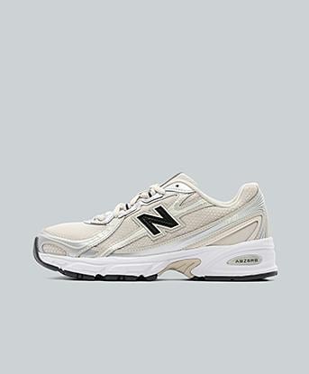 Timberwolf / Black