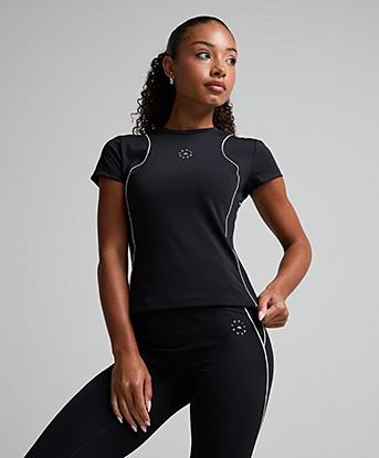 Trailberg Womens Ignite T-Shirt in Black / Candlelight White
