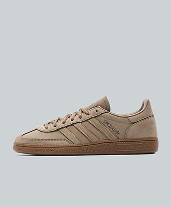Blanch Olive / Gum