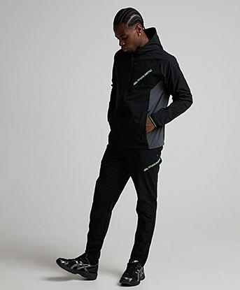 Black / Inkwell Shadow / Mint Green