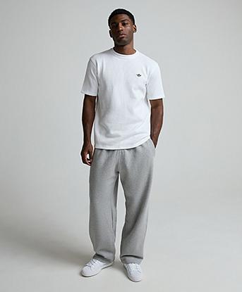 adidas Originals Trefoil Essentials Open Hem Pant in Medium Grey Heather