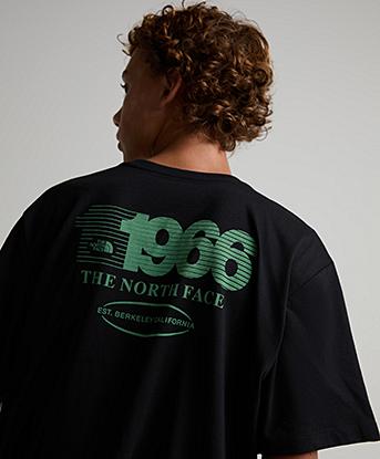The North Face Junior Track Relaxed T-Shirt in TNF Black