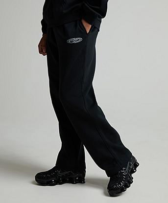 Nike Junior Club Select Open Hem Pant in Black