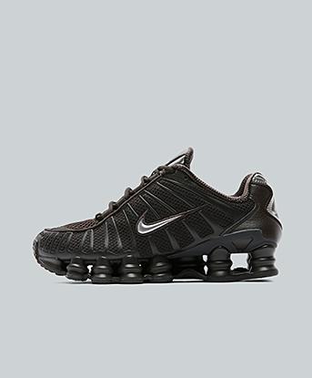 Velvet Brown / Metallic Silver