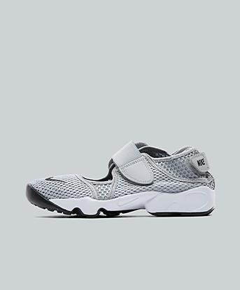 Wolf Grey / Black / White