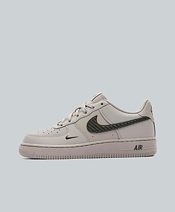 Nike Junior Air Force 1 Low Trainer in College Grey / News Print