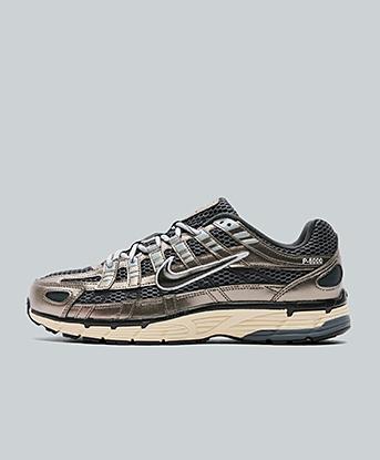 Nike P-6000 Trainer in Anthracite / Black / Metallic Silver