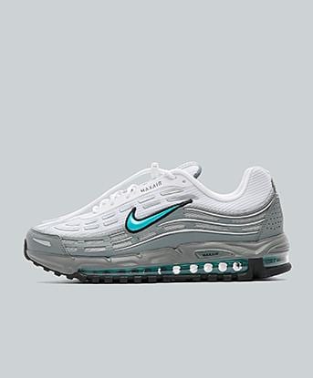 Nike Air Max TL 2.5 Trainer in White / Dusty Cactus / Smoke Grey