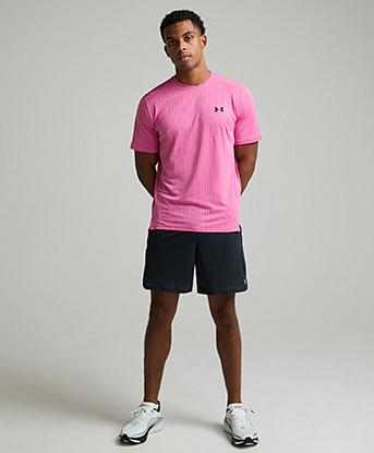 Under Armour Tech Vent Jacquard T-Shirt in Pink Frenzy /  / Ultimate Black