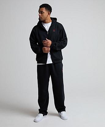 Jordan BrooklynFleece Open Hem Pant  in Black / (University Red)