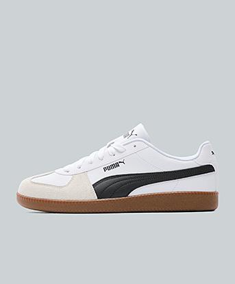 Puma Club Light Trainer in Puma White / Puma Black / Gum