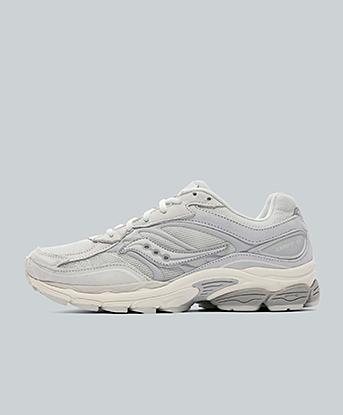 Saucony ProGrid Omni 9 Suede Trainer  in Grey / White