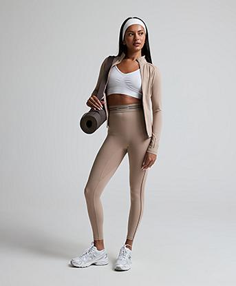 Monterrain Womens Adapt Legging in Cappuccino Cream / Coco Powder